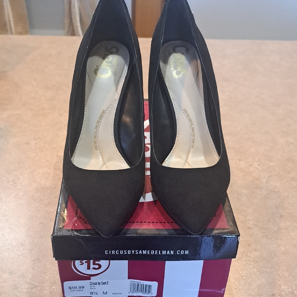 Circus by Sam Edelman Classic Black Heels